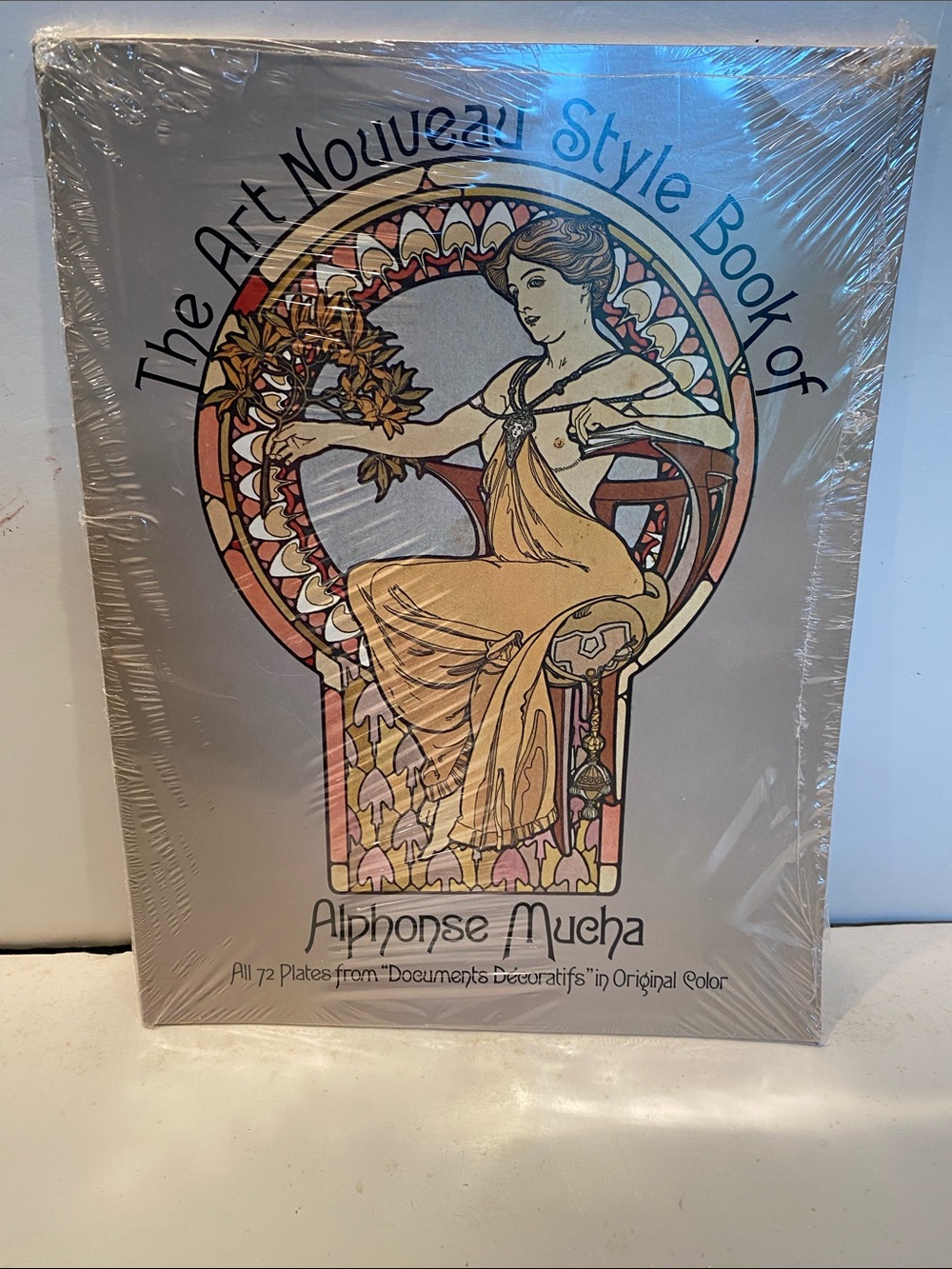NIP “The Art Nouveau Style Book of Alphonse Mucha,”